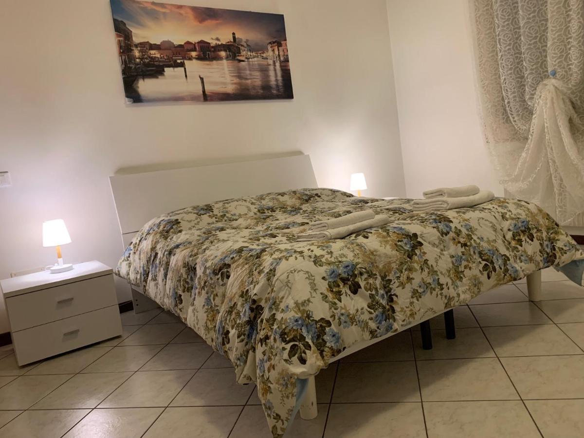 Little And Cozy Flat Near Venice มาร์เกรา ภายนอก รูปภาพ